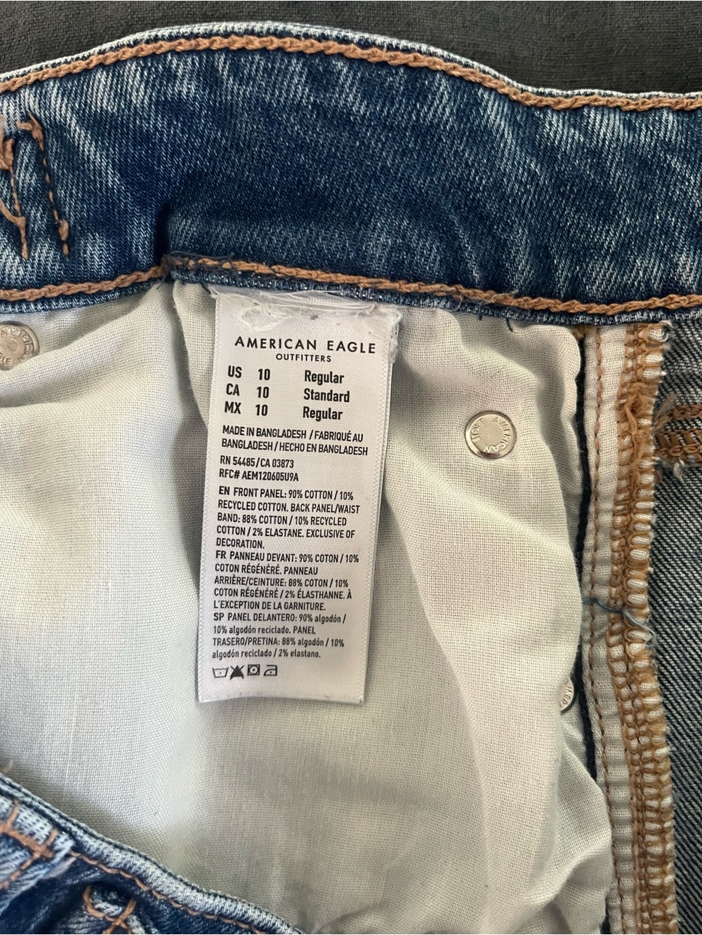 American Eagle Outfitters Blue Low-Rise Baggy Wide-Leg Jeans - Picture 6 of 8